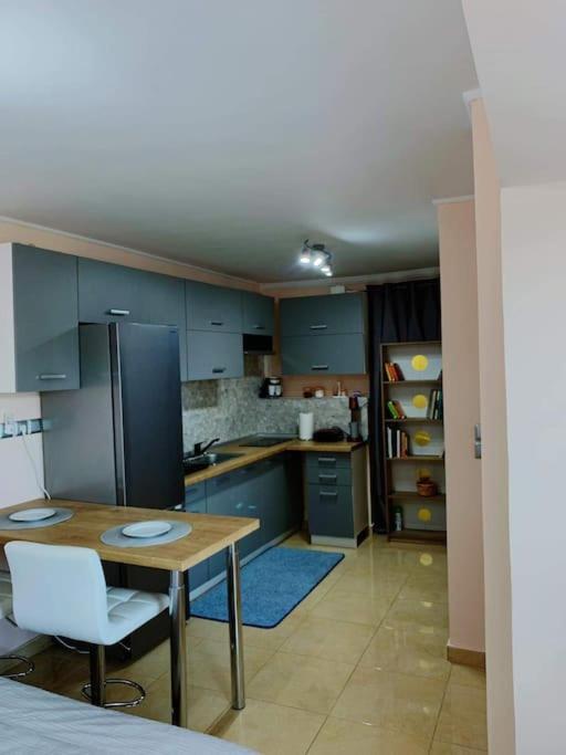 Studio With Unique View Near The Beach! Pórto Ráfti Exteriör bild